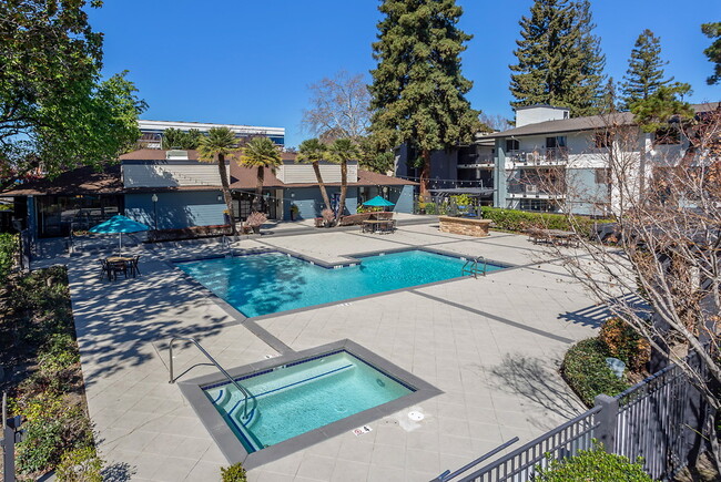Building Photo - The Montclaire Rental