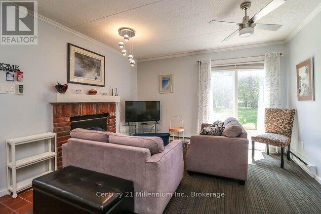 Photo - 15 Dawson Dr