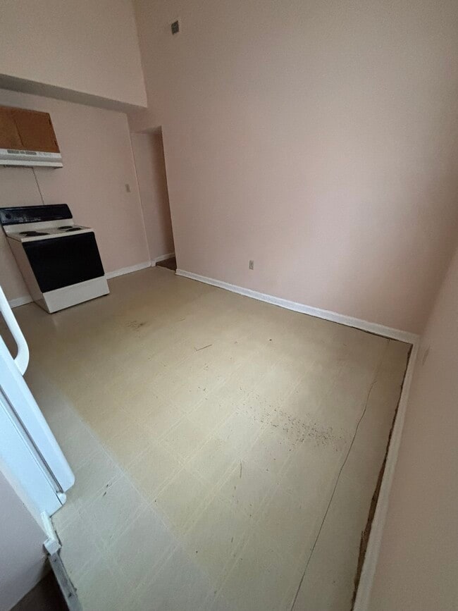 Photo - 1402 Grand Ave Unidad C