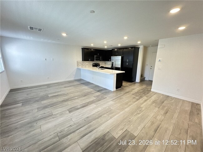 Photo - 6240 Foxes Dl St