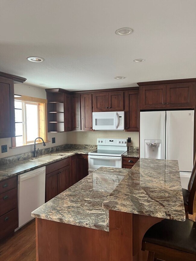 Photo - 702 Unidad 702-A