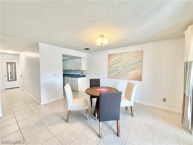 Photo - 136 Harrison Rd Unit L2