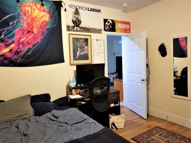 Photo - Boston University 3bed / 1bath available for September 2026