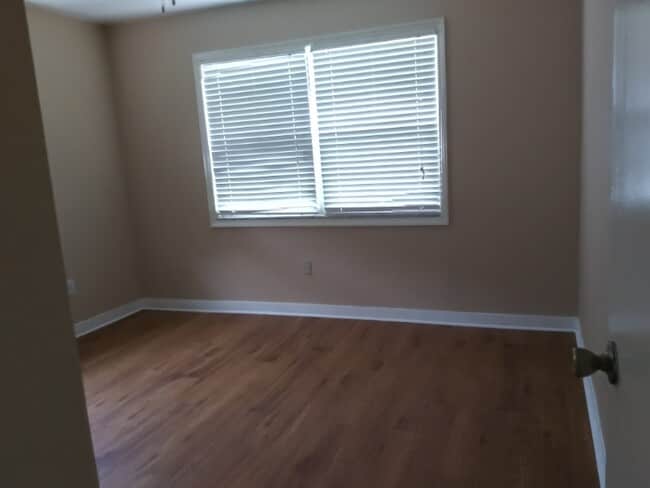 Photo - 521 S Crest Ave