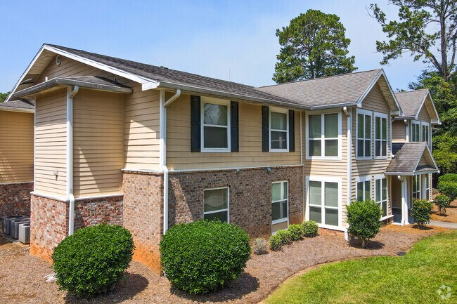 Photo - Magnolia Village
