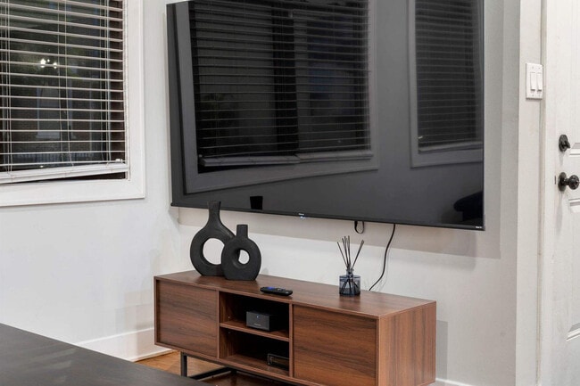 Photo - 2018 W 21st Pl Unit ID1296501P