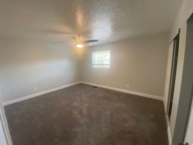 Photo - Summerhill Lane