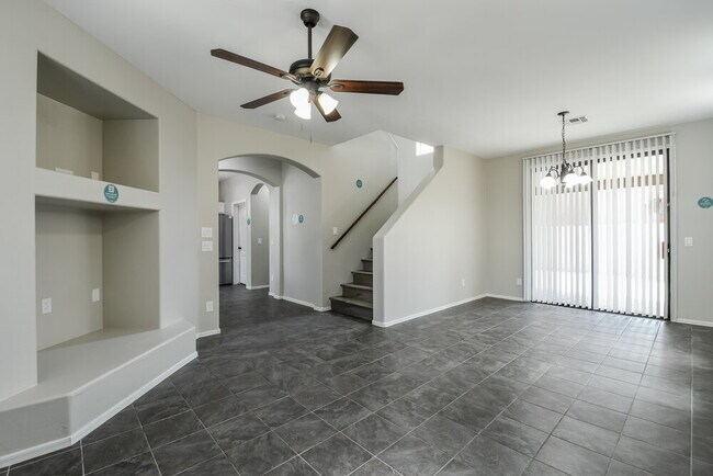 Photo - 2403 W Dusty Wren Dr