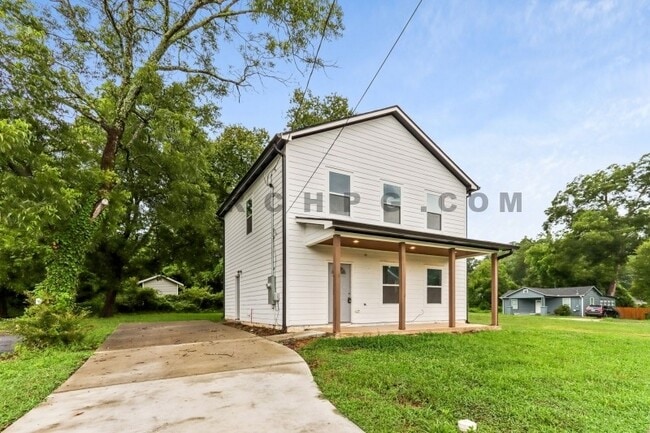 Photo - 105 W Callahan St