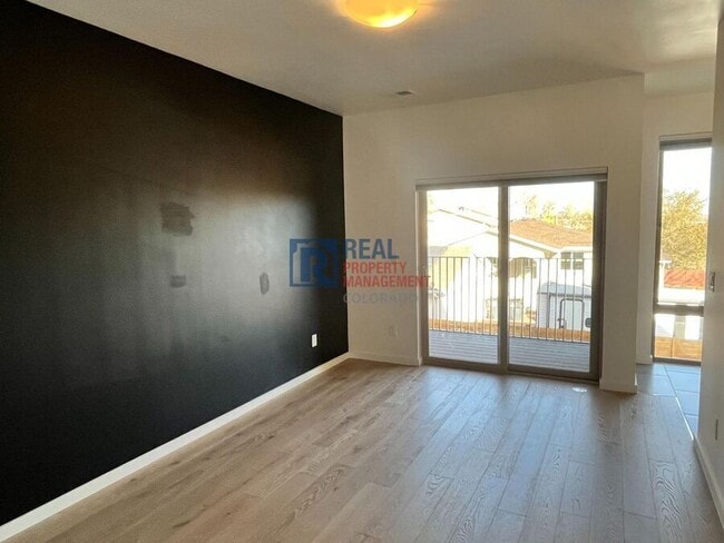 Photo - 2289 W 52nd Ave