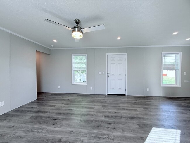 Photo - 29649 Cambridge Ct