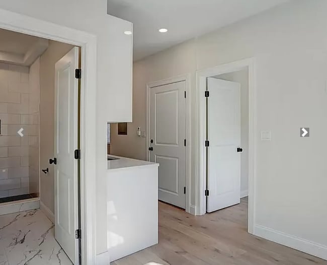 Photo - 17 Bartlett St Unit 3