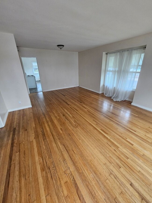 Photo - Flight Ave Unit 7801