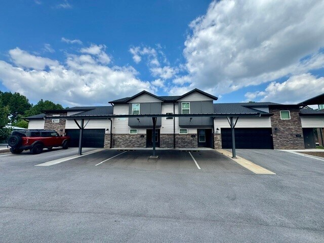 Photo - 877 N Rupple Rd