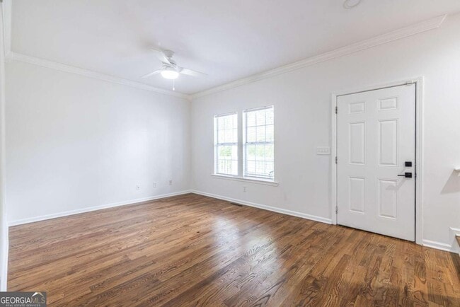 Photo - 1146 Ira St SW