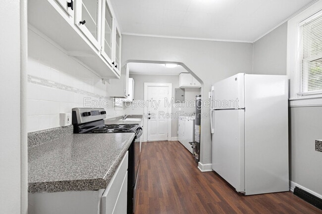 Photo - 662 E Saratoga St