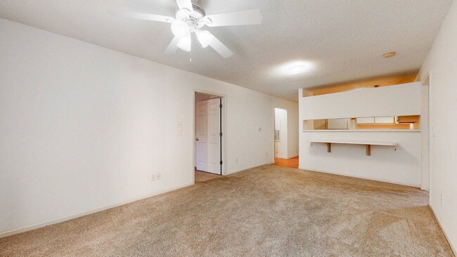 Photo - 334 Brownlea Dr Unit 6g