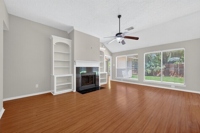 Photo - 2306 Lord Nelson Dr