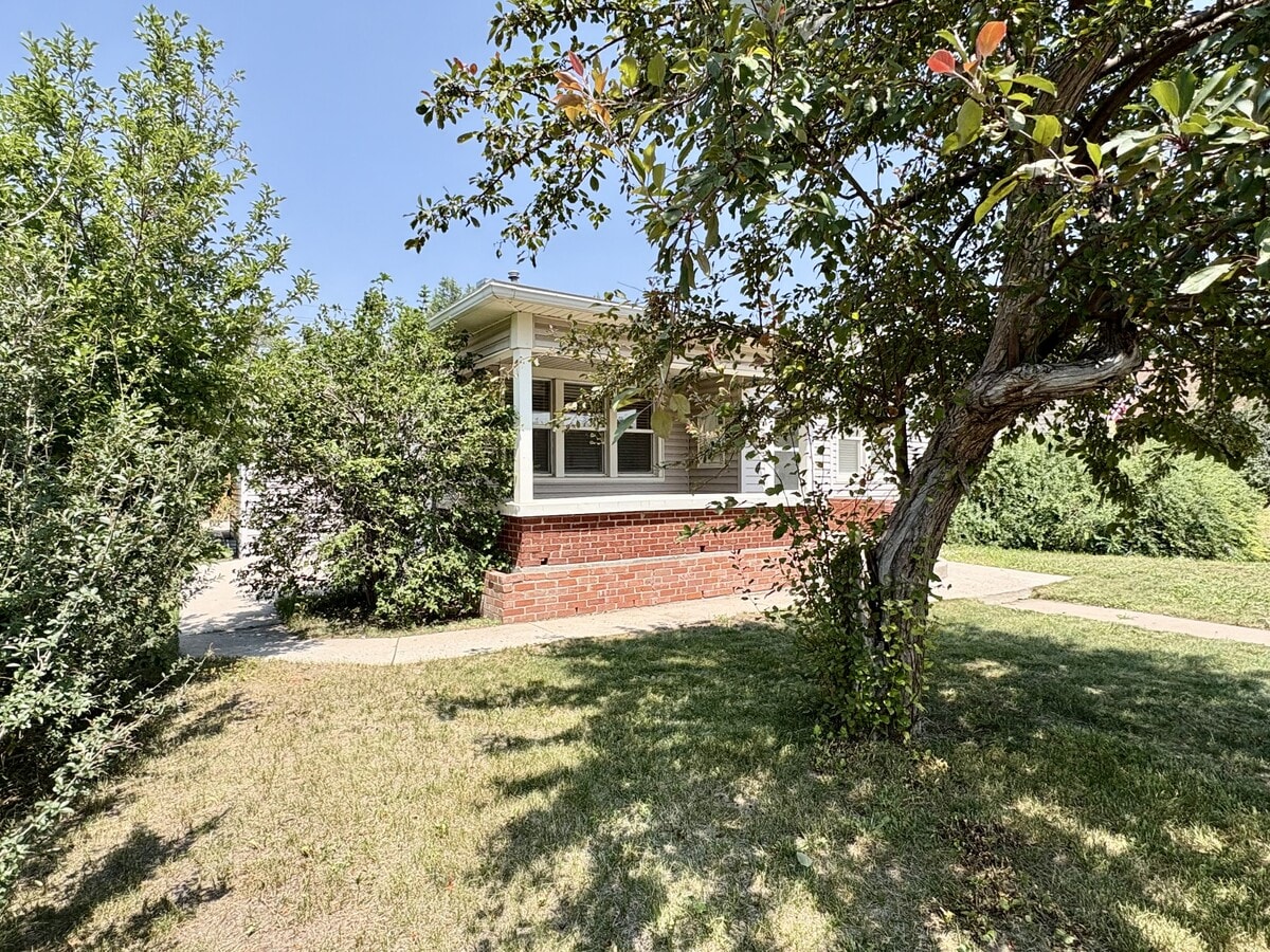 Photo - 522 W Pershing Blvd