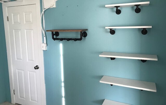 foyer - 4805 Ventnor Ave Unit 2