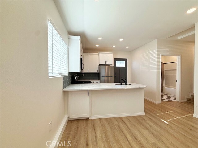 10172 Fern Ave