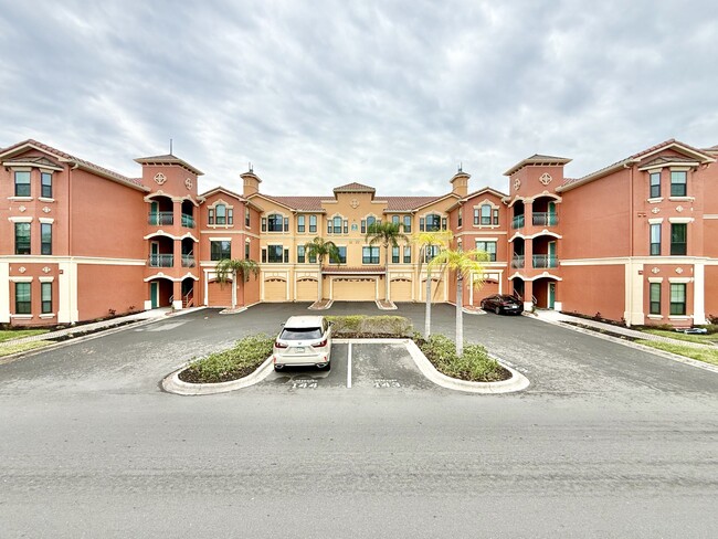 Building Photo - 2725 Via Cipriani