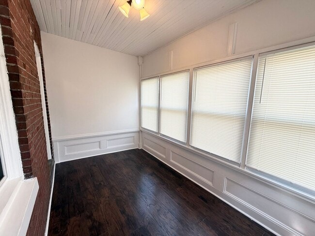 242 Pusey Ave
