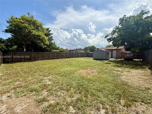 Photo - 820 NW 4th Ave