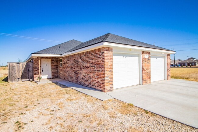 Building Photo - 6506 21st St Unit 1