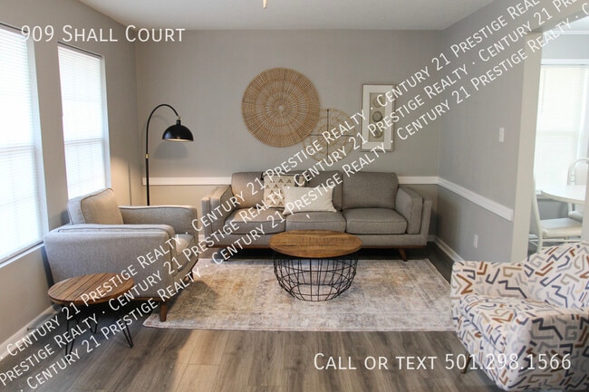 909 Shall Ct