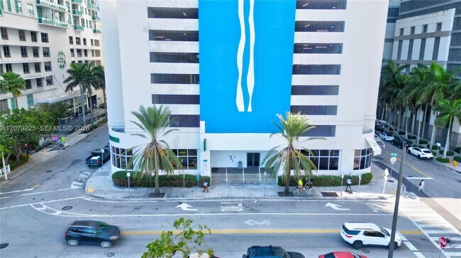 1200 Brickell Bay Dr Unit 3318