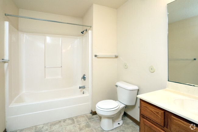 2BR, 2BA