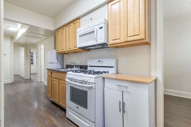 Photo - 4713 3rd Pl NW Unit 2