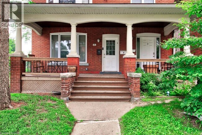 Photo - 189 Prospect St S