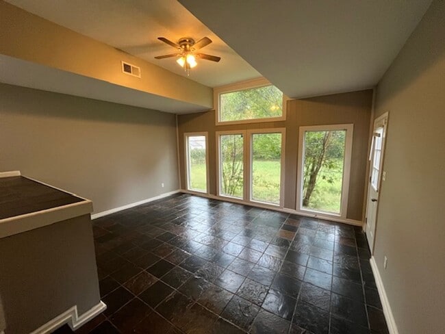 Photo - Renovated 4 Bedroom 2 Bath Home for Rent!!