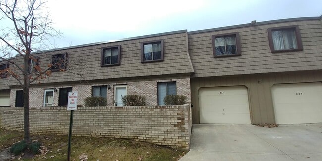 Photo - 837 Tollis Pkwy