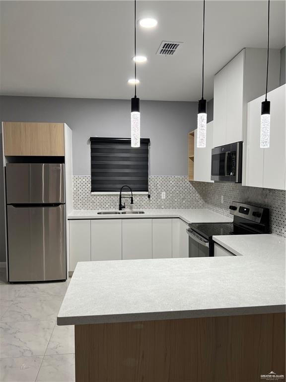 Photo - 19 E Iris Ave Unit 4