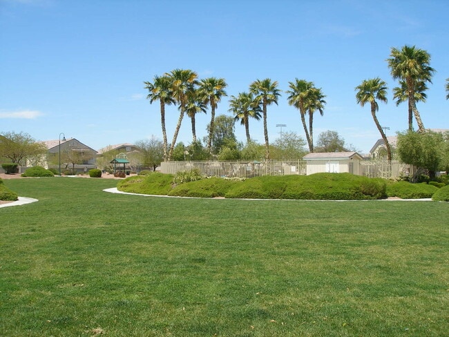 Photo - LARGE 3 BED, 2.5 BATH TOWNHOME IN GATED ALIANTE POOL COMMUNITY