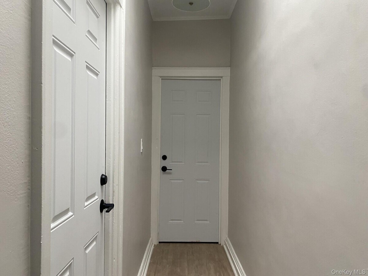 Photo - 152 Tulip Ave Unit Apt 2