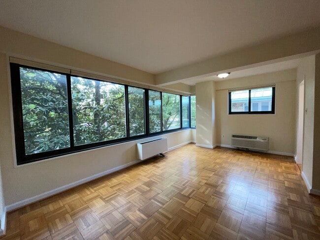 Photo - 3601 Wisconsin Ave NW Unidad Apt 201