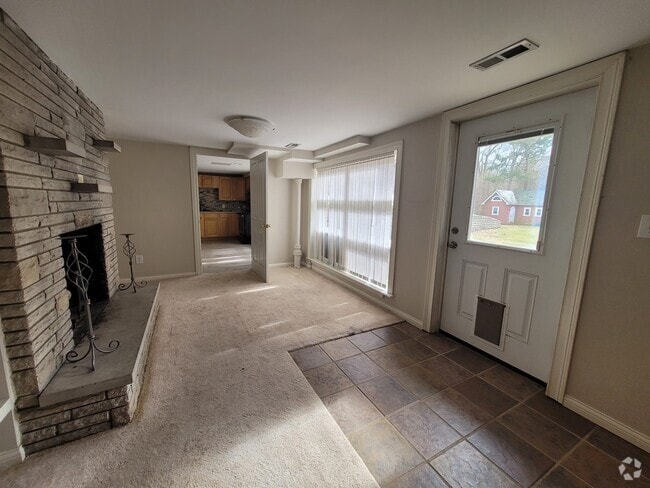 Building Photo - 75 Grandview Dr Rental