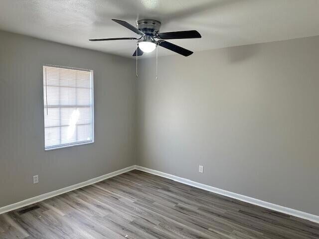 Photo - 745 20th St NE