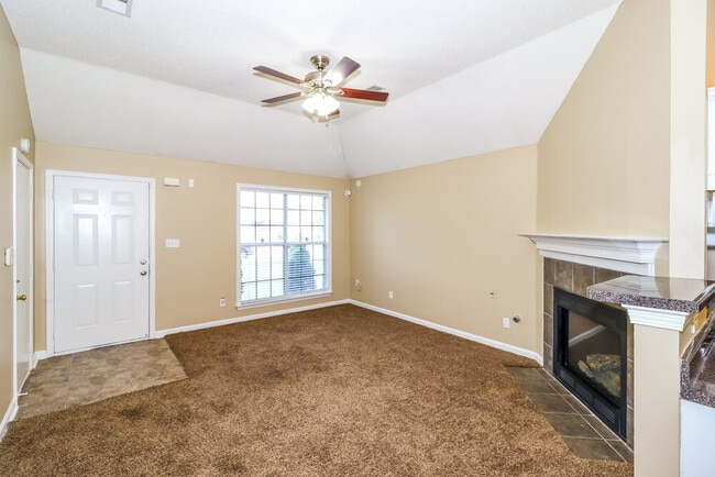 Photo - 2768 Maggie Woods Ln