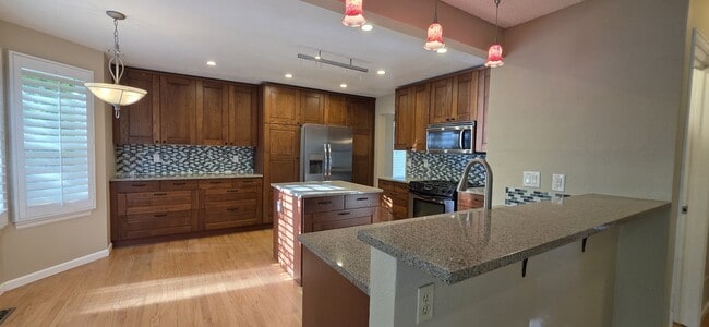 Photo - 572 W Jamison Pl