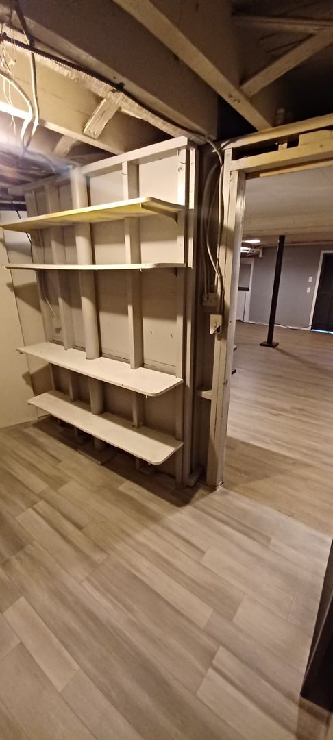 2207 Whittier Ave Unit Basement