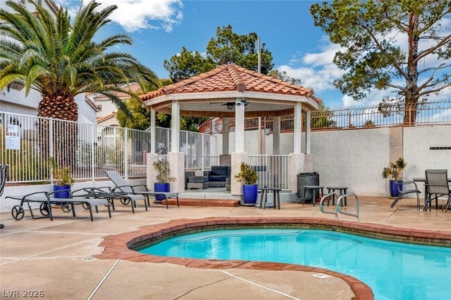 Photo - 4040 Castle Cove Dr