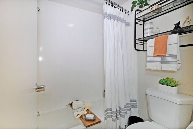 The Alcove Southfield