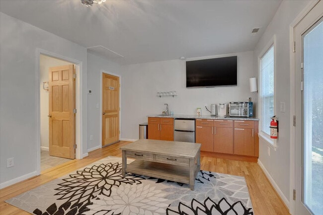 Photo - 824 Warren Ave Unidad ID1388441P