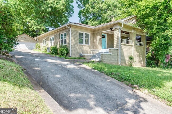 Photo - 1158 Donnelly Ave SW