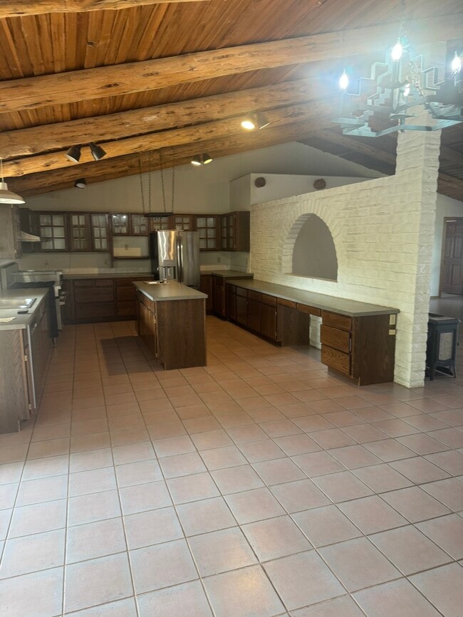 Photo - 1102 Big Sky Ln